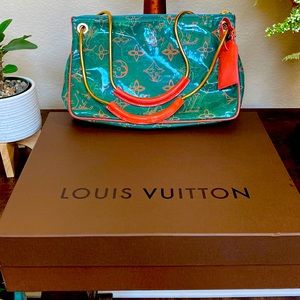 Rare Authentic Louis Vuitton Purse